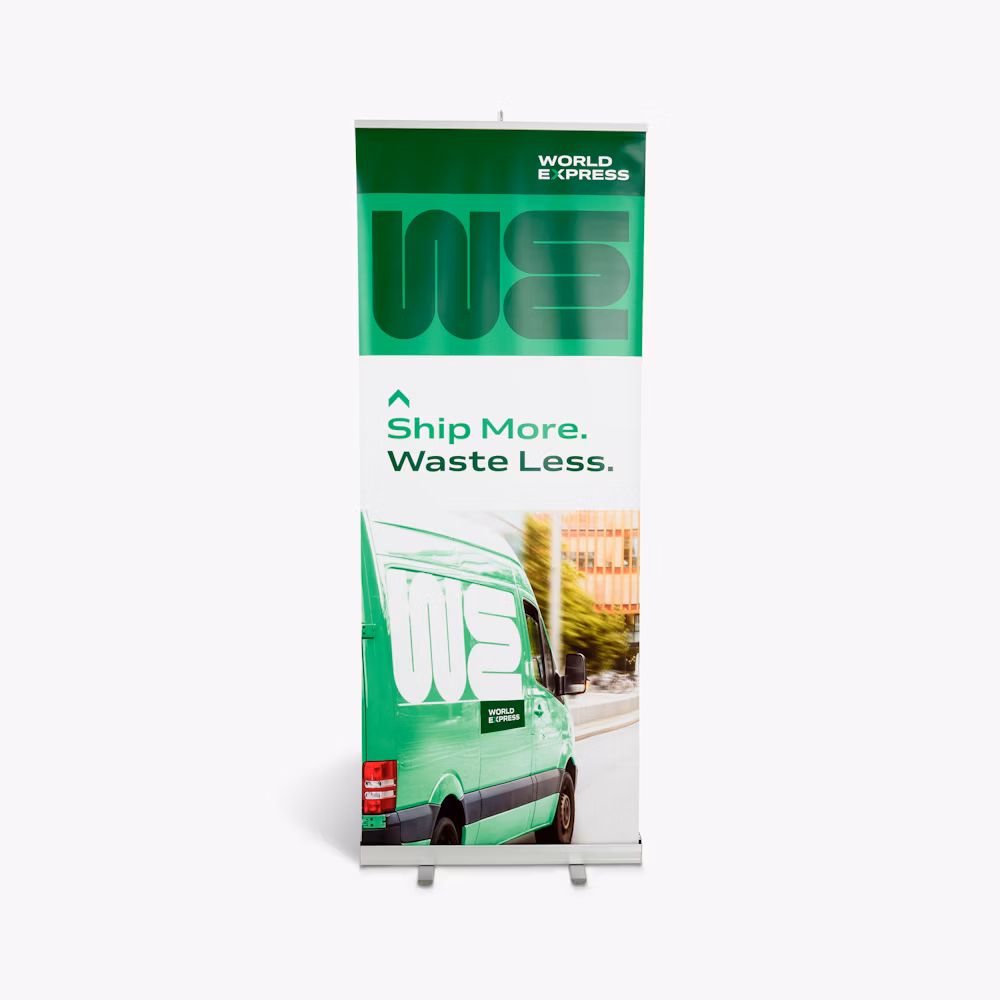 Retractable banner set